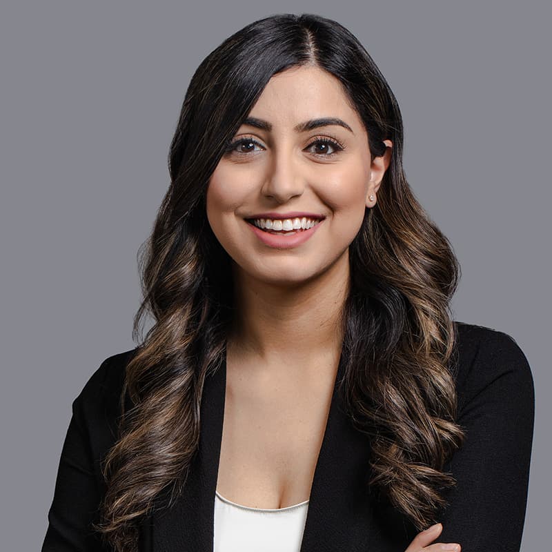 Dr. Sonia Heer